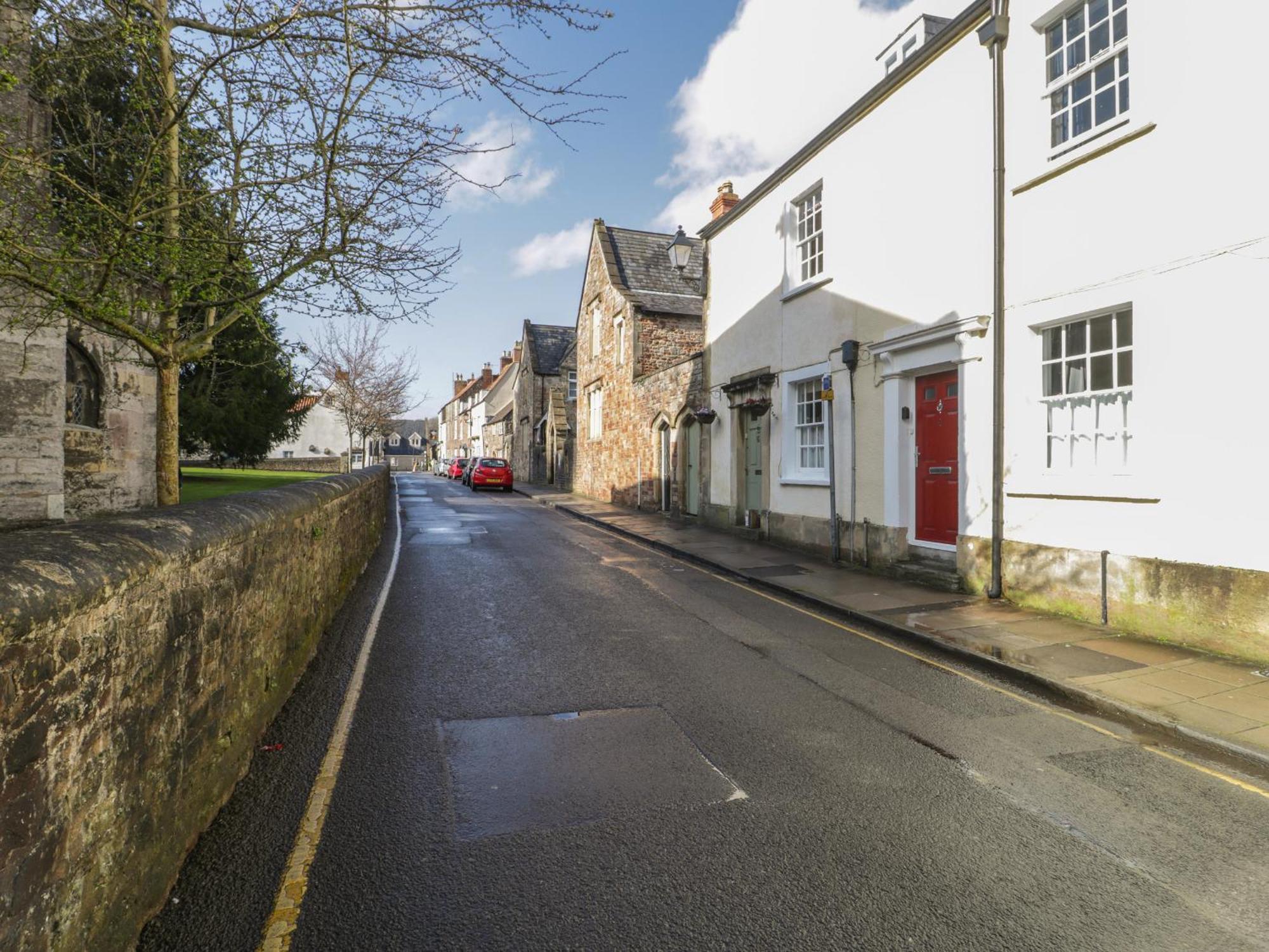 Vila 4 Priest Row Wells Exteriér fotografie